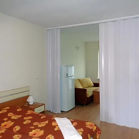 Sa Services Private Apartments, Eagle Rock Complex Belchin