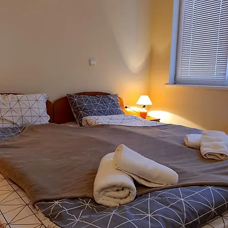 Sa Services Private Apartments, Eagle Rock Complex Belchin