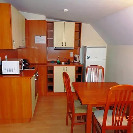 Hotel Sa Services Private Apartments, Eagle Rock Complex 4*